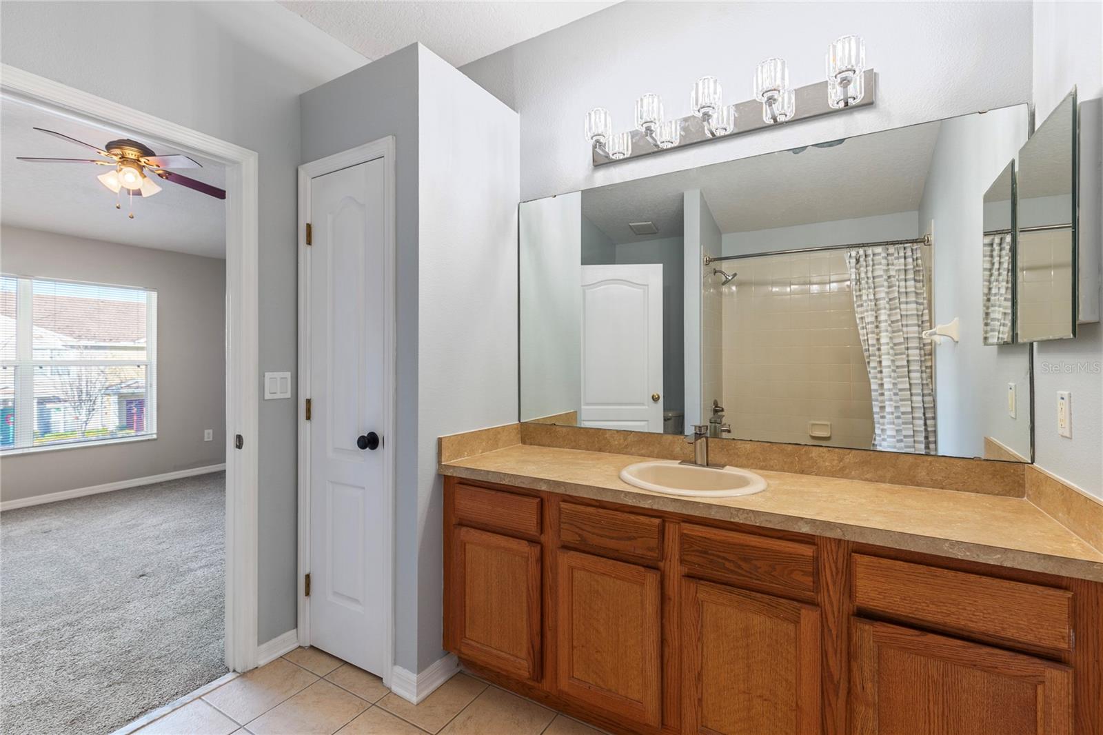 MEADOW POINTE III PARCEL UU - Residential