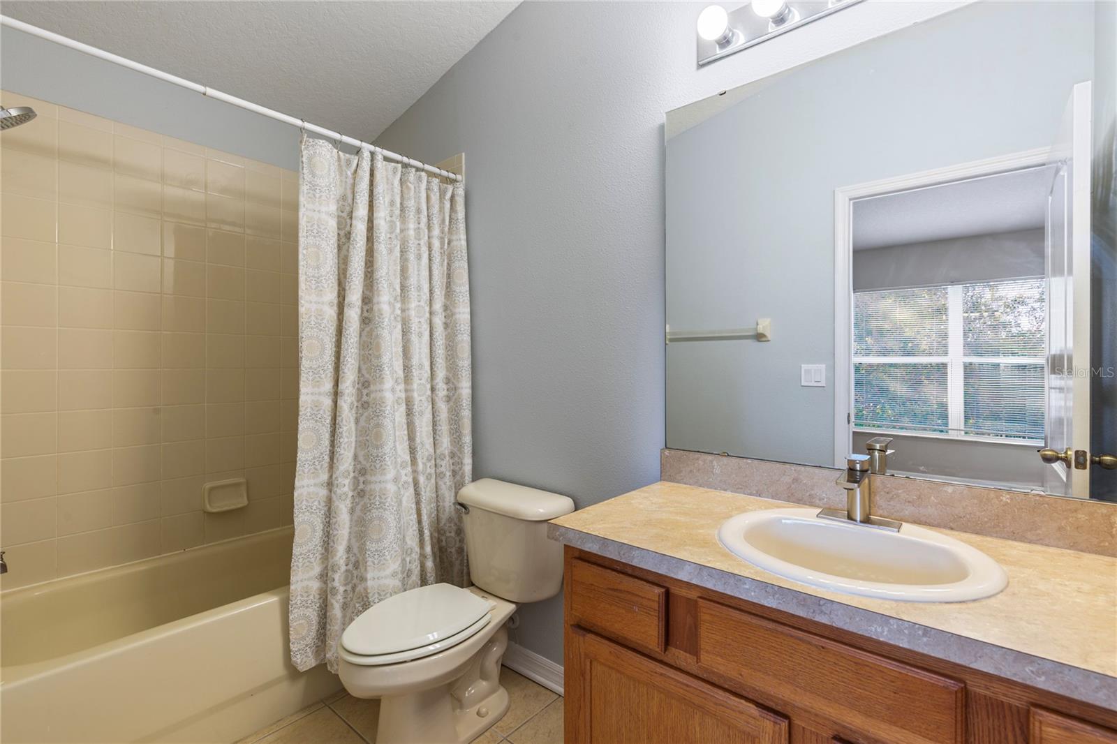 MEADOW POINTE III PARCEL UU - Residential