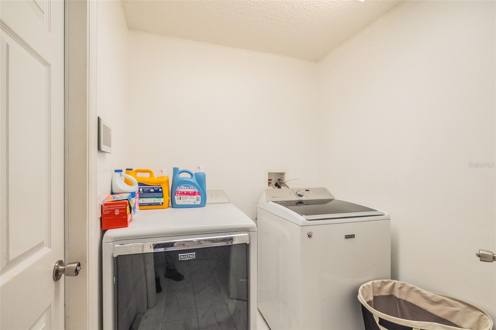 BLUE SPGS VILLAS - Residential