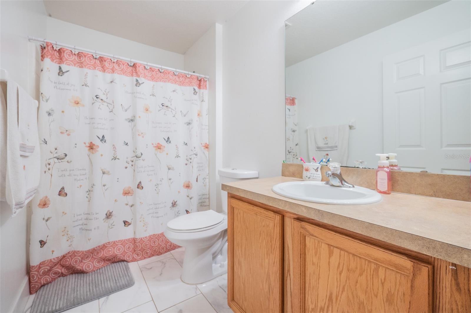 BLUE SPGS VILLAS - Residential