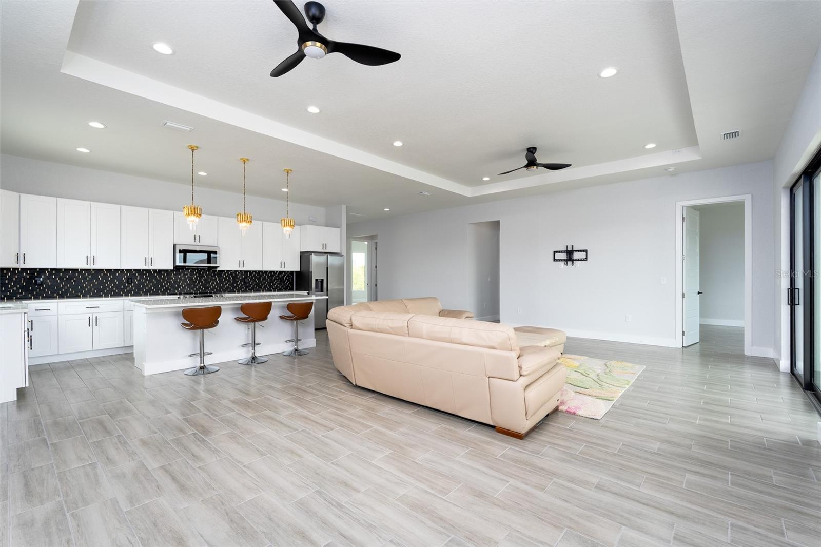 ROTONDA LAKES SEGMENT 01 - Residential