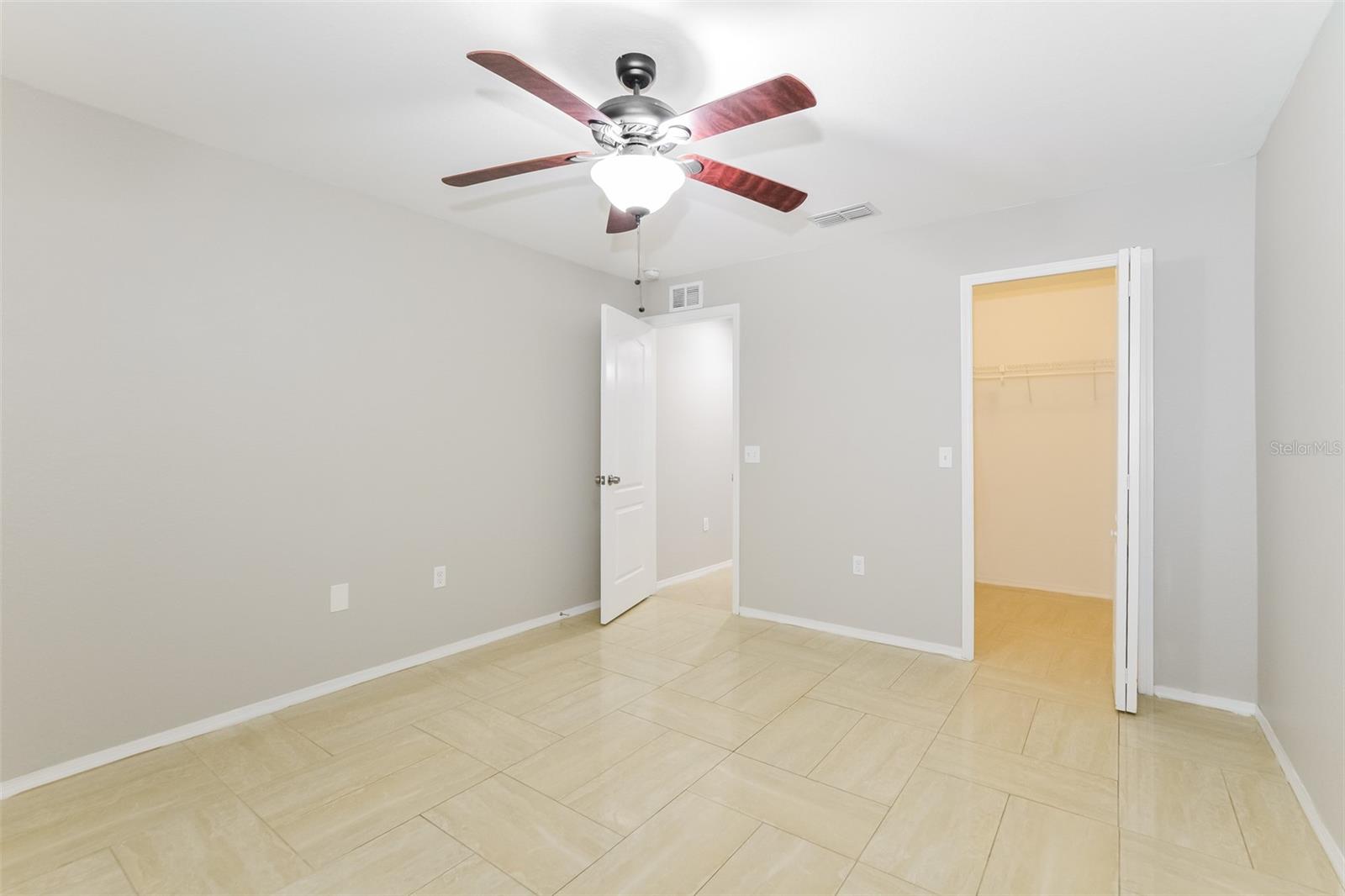 SHORES AT LAKE SEARS - Residential