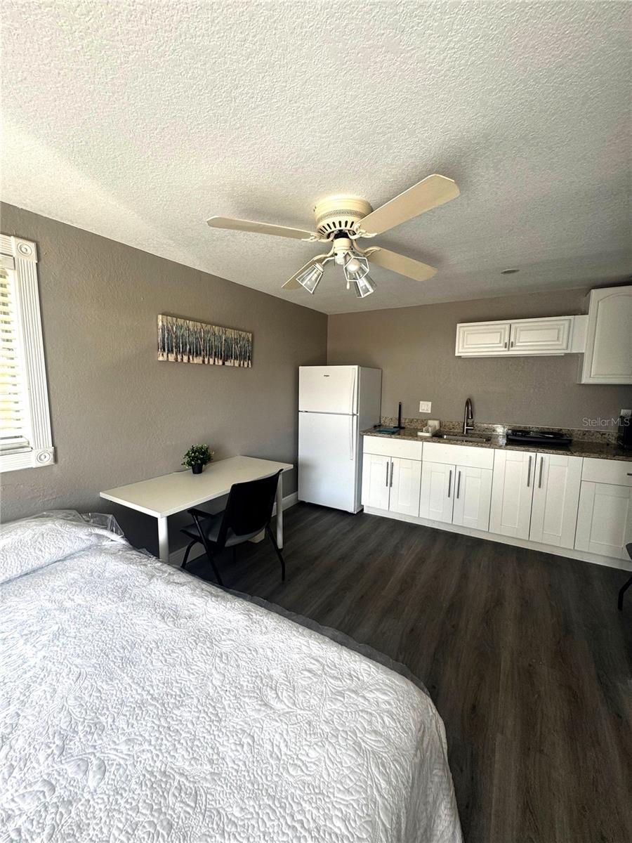TOWNN COUNTRY PARK SEC 9 UN 04 - Residential