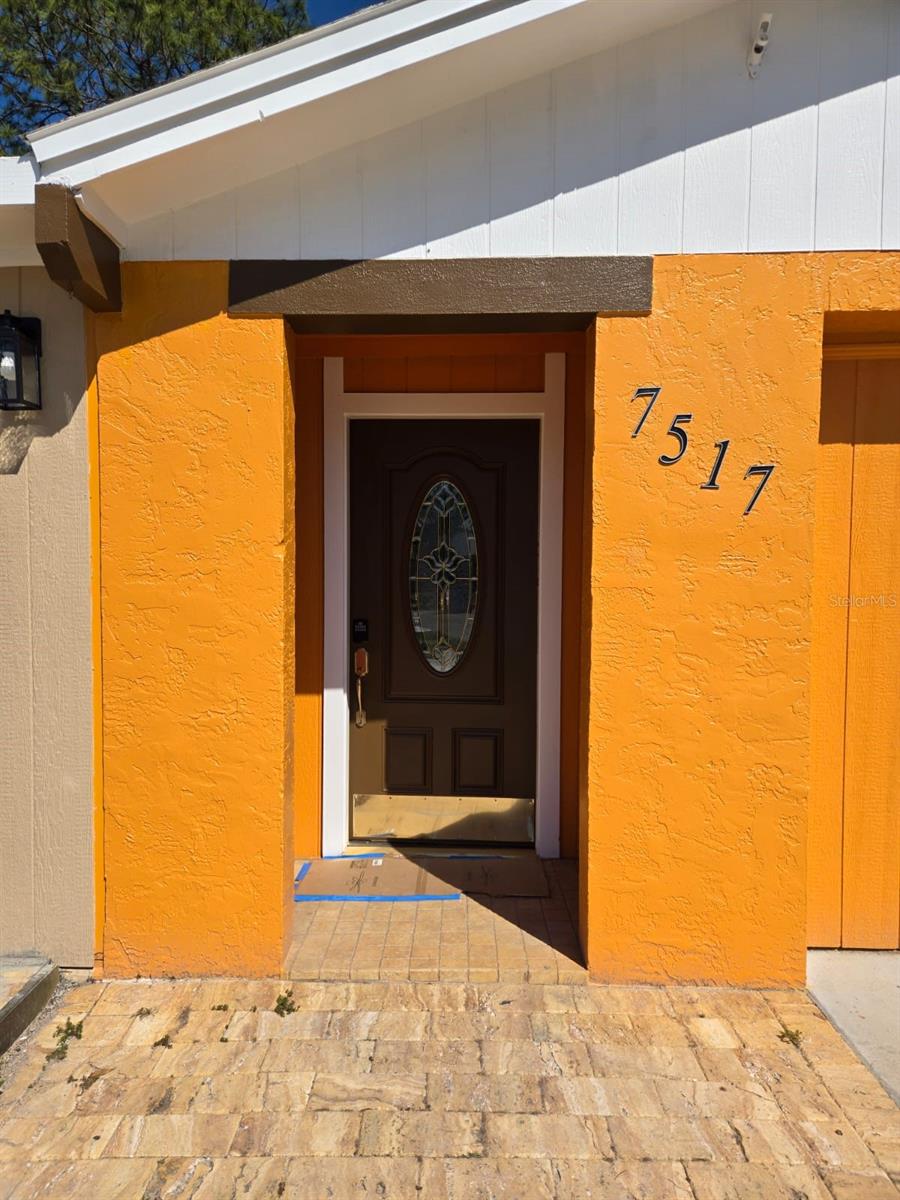 7517 BROOKHAVEN COURT