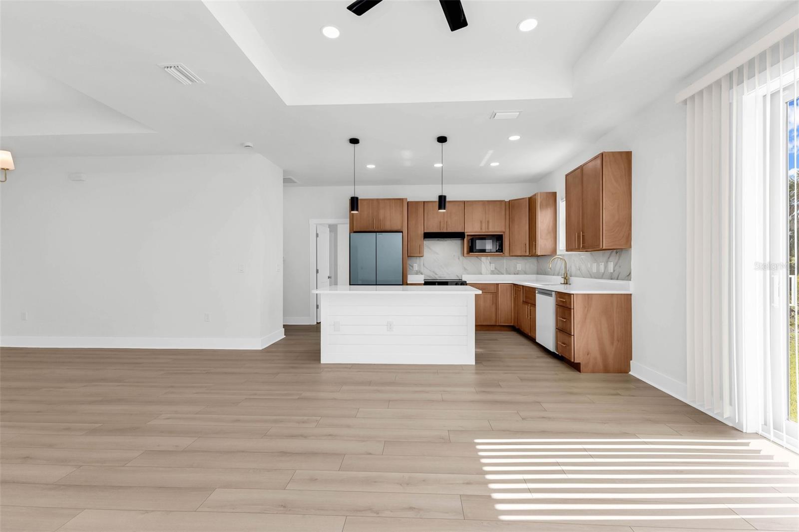 ROTONDA SANDS - Residential