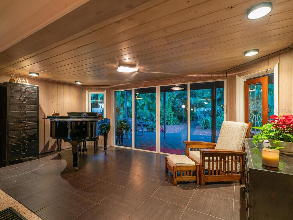 SIESTA KEY - Residential