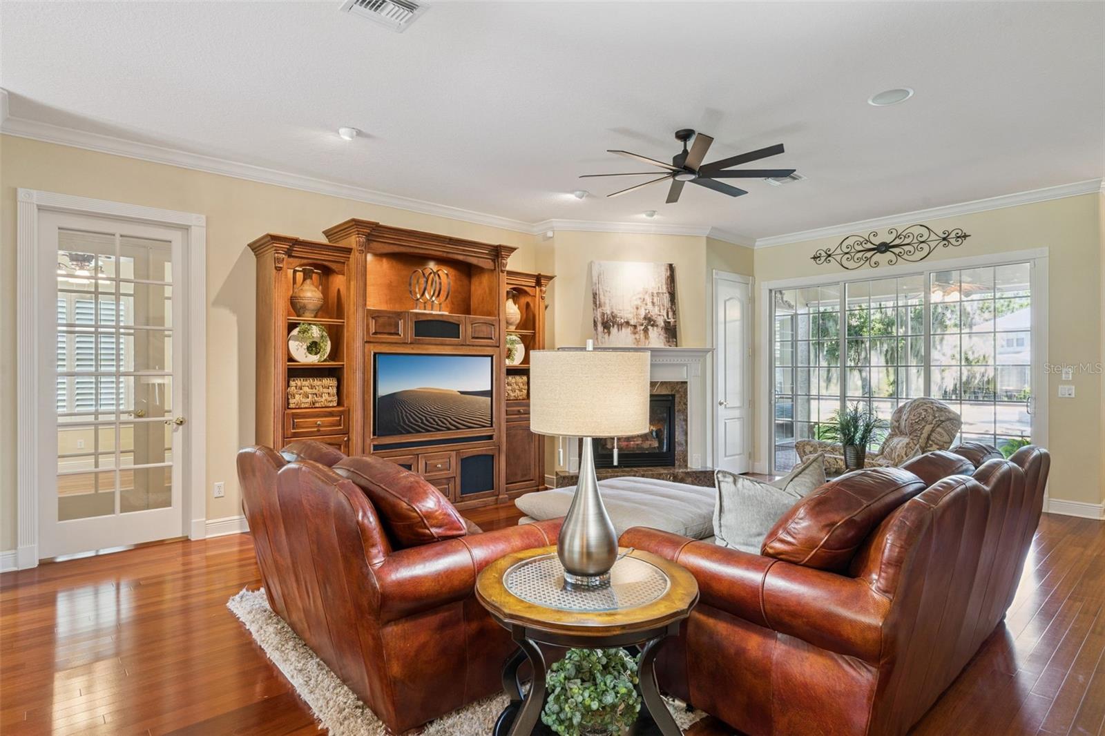 LAKE COVE POINTE 46/58 - Residential
