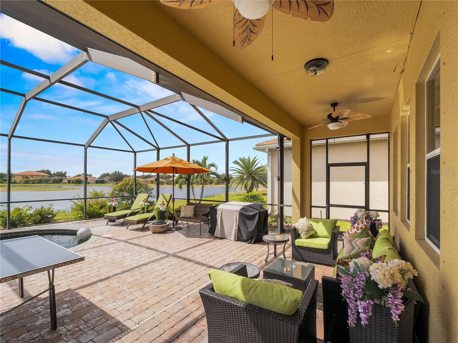 RIVER CLUB - Residential