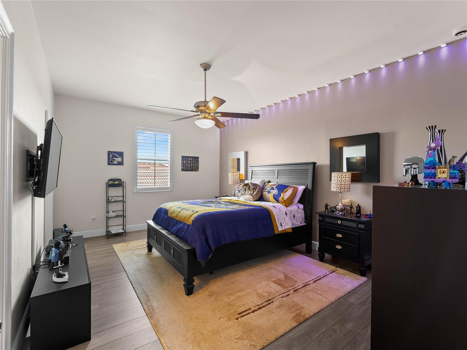 RIVER CLUB - Residential