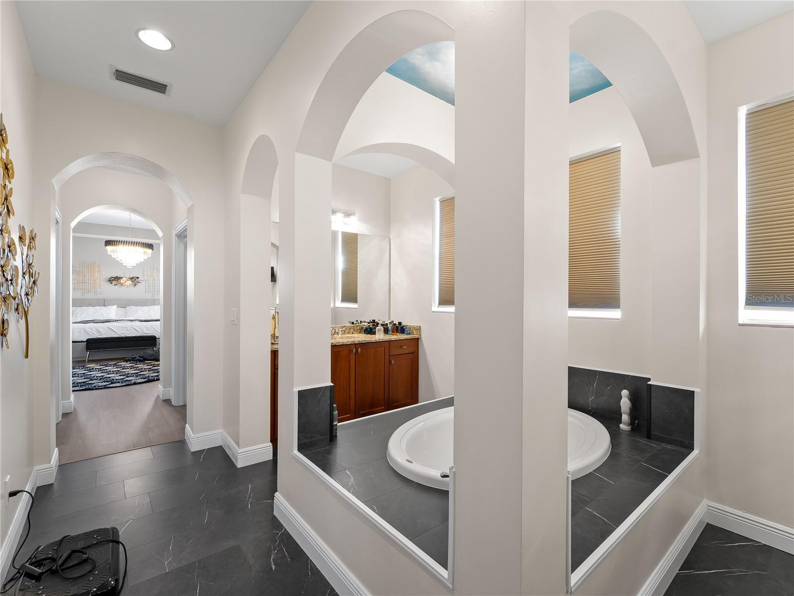 RIVER CLUB - Residential