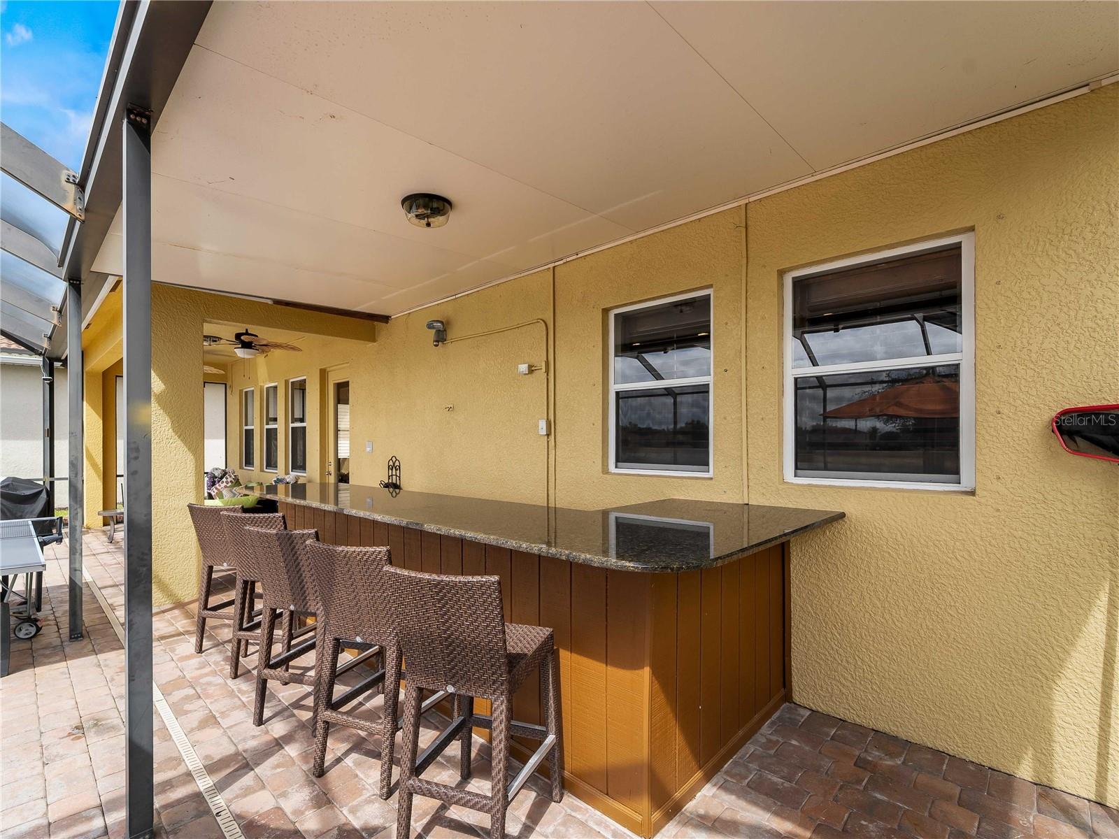 RIVER CLUB - Residential
