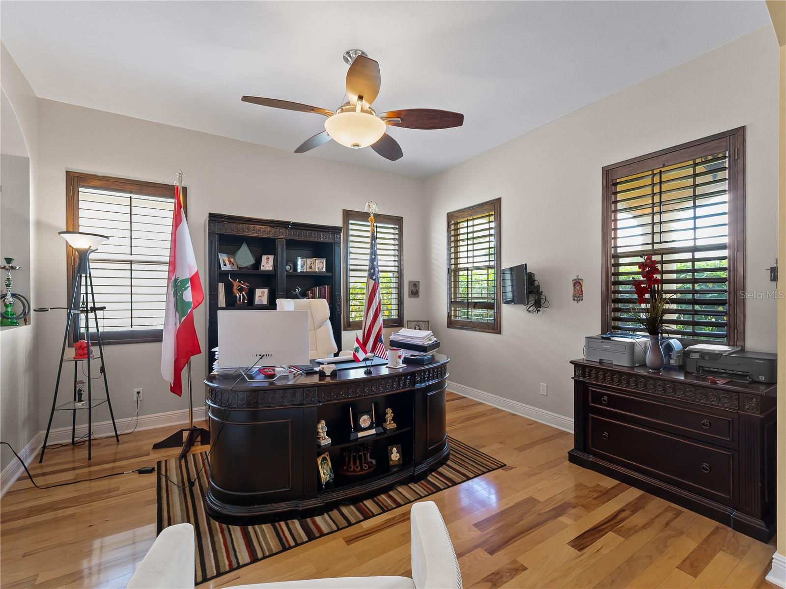 RIVER CLUB - Residential