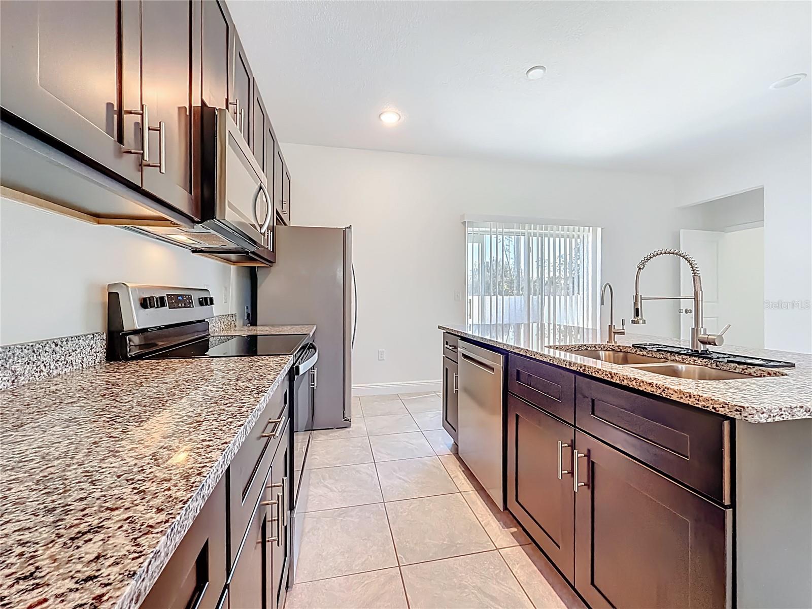 MARION OAKS UN 03 - Residential