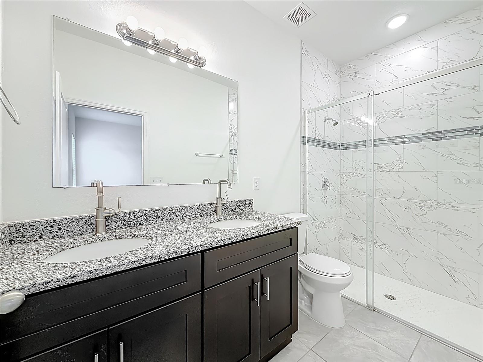 MARION OAKS UN 03 - Residential