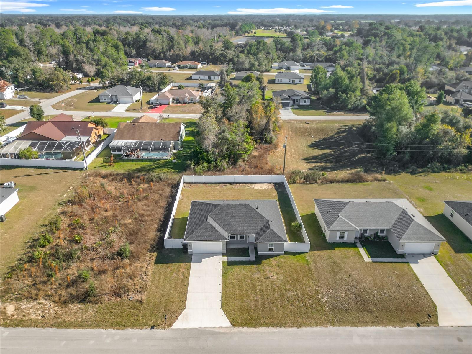 MARION OAKS UN 03 - Residential