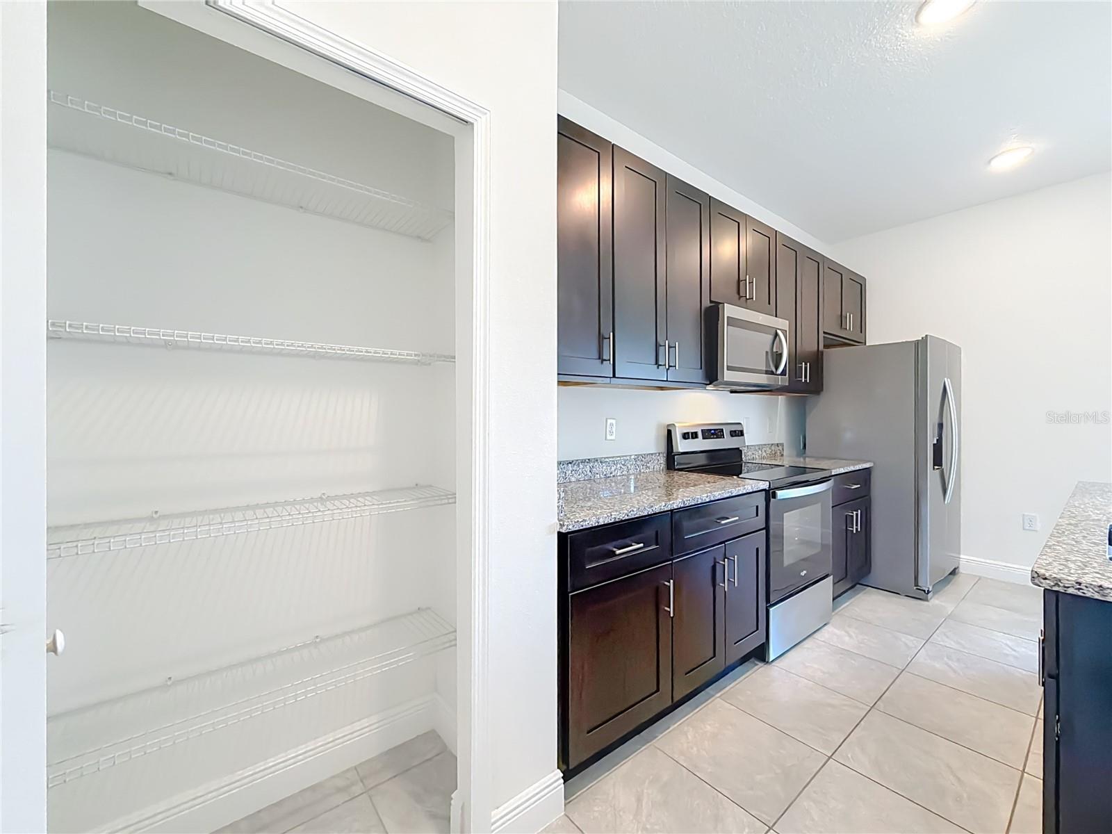 MARION OAKS UN 03 - Residential