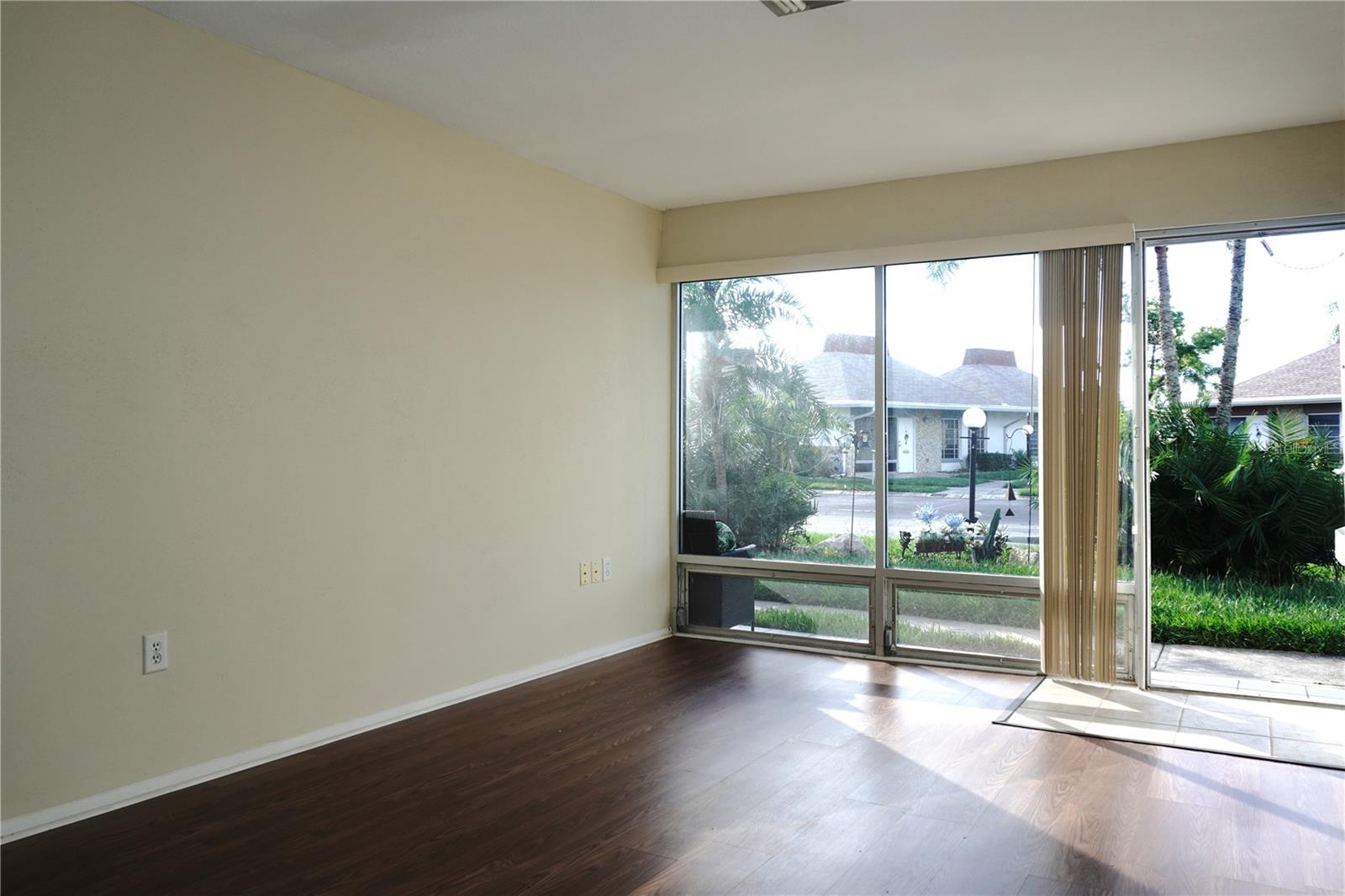 4329 TAHITIAN GARDENS CIRCLE B