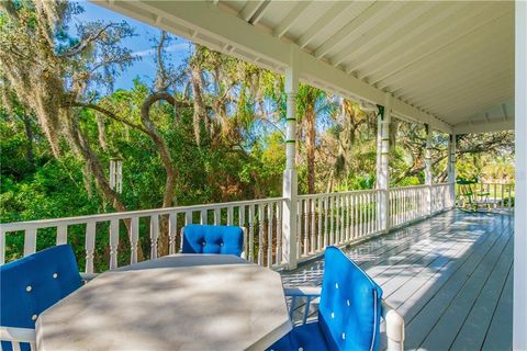 A home in TARPON SPRINGS