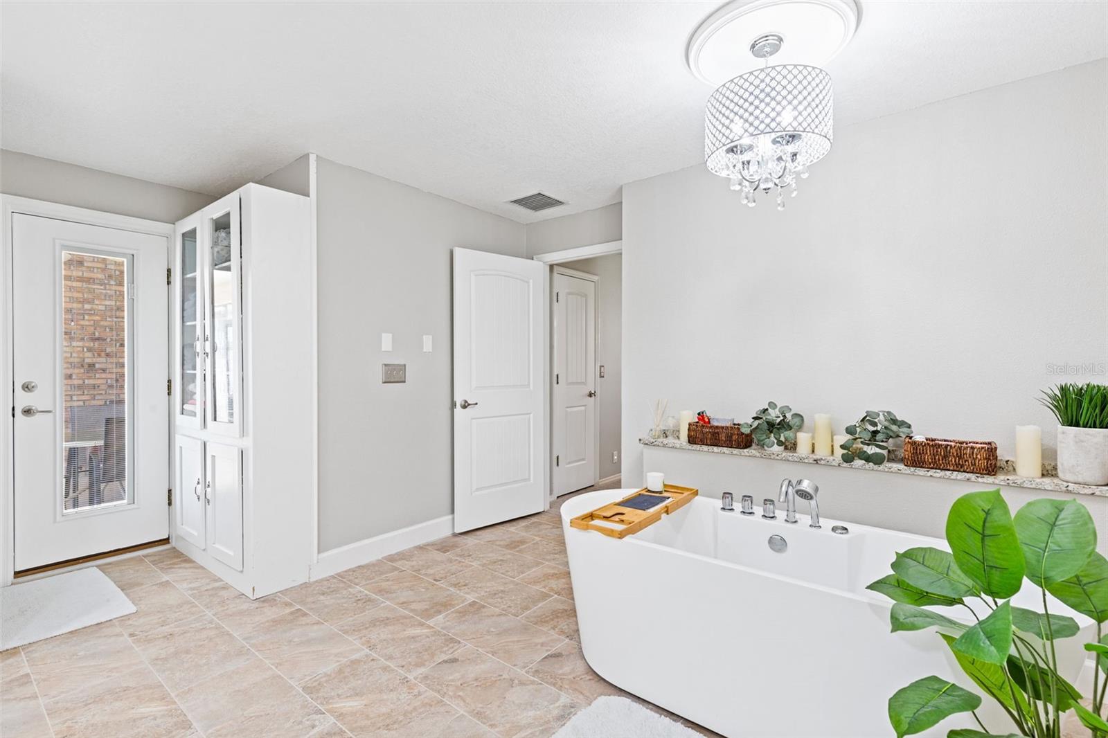 UNPLATTED - Residential