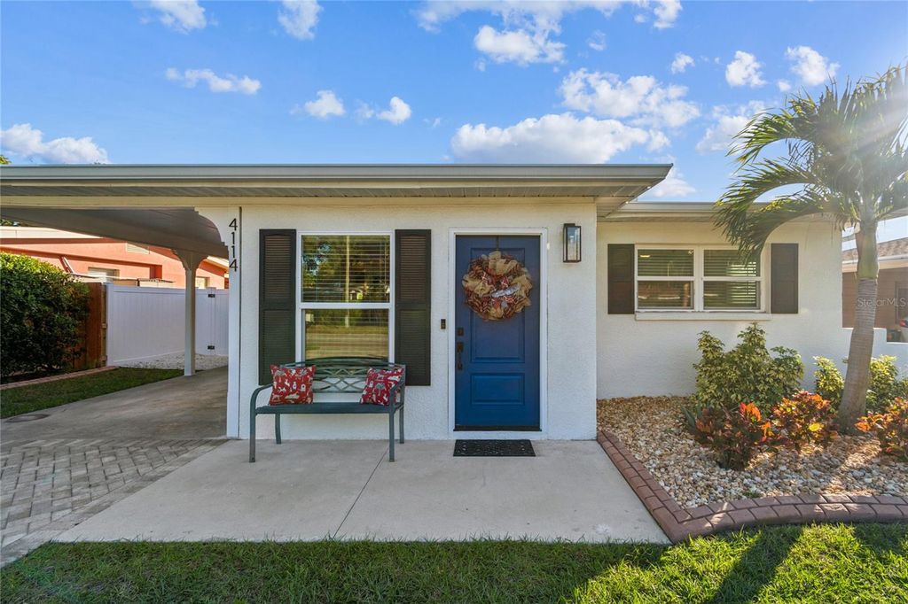 Photo of 4114 W Fig Street, Tampa, FL 33609 (MLS # TB8462324)