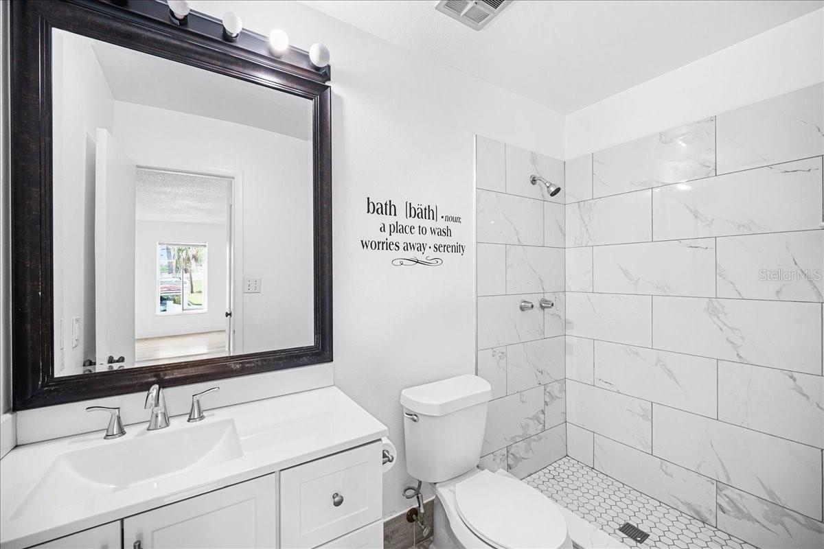 JAMESTOWN CONDO - Residential