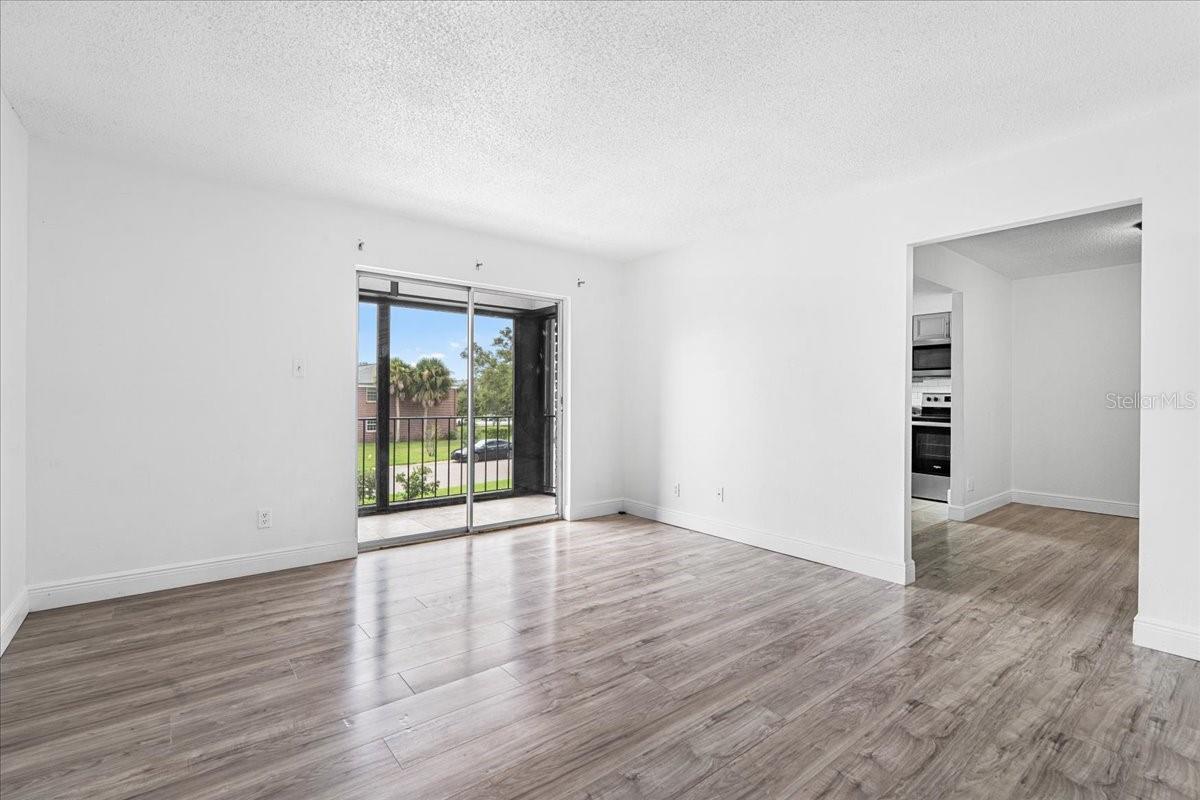 1114 85TH TERRACE N D