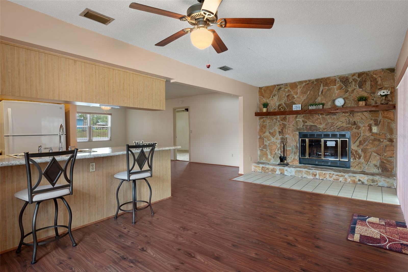 SPRING HILL - Residential