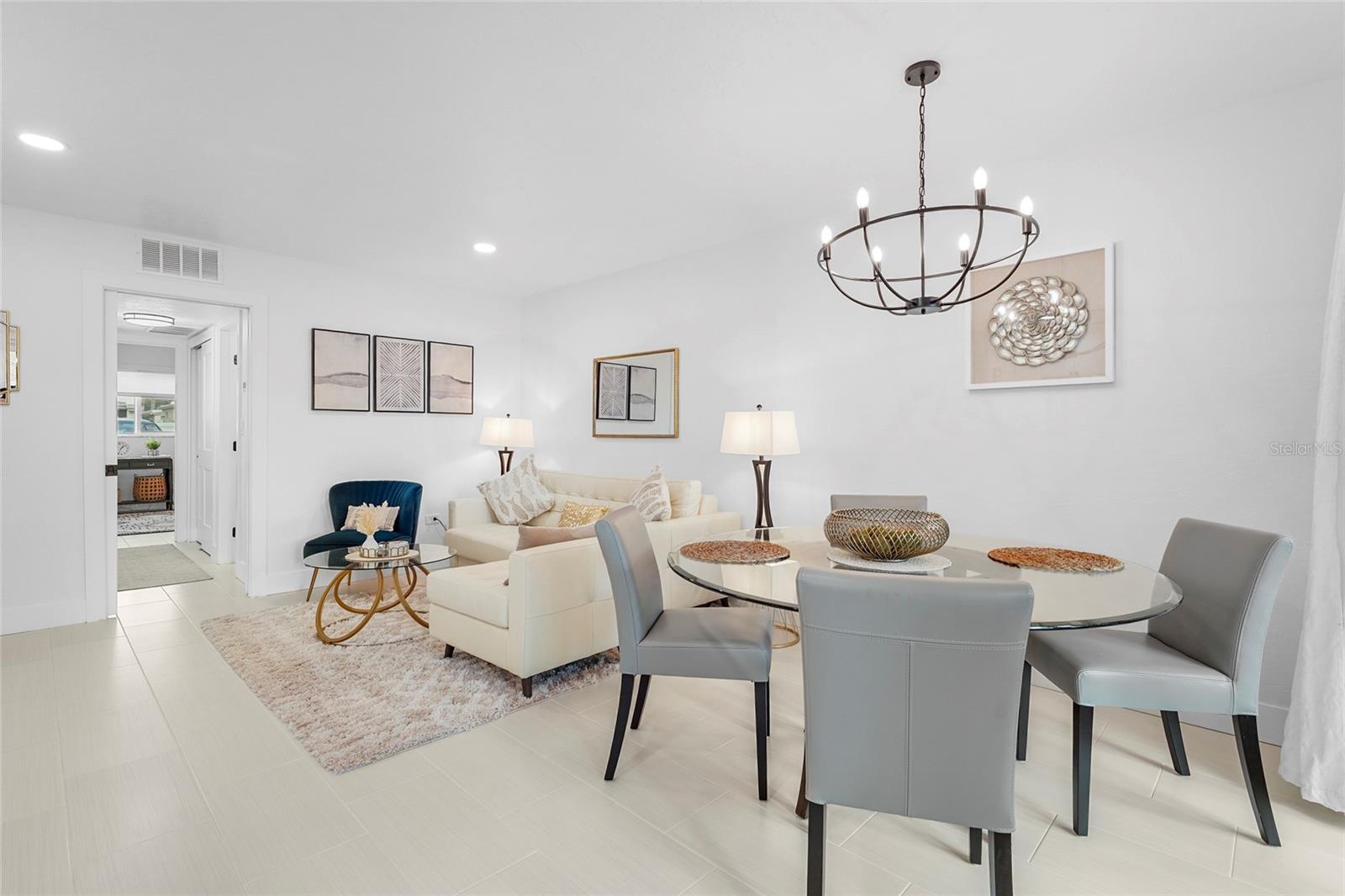 VILLA NAVARRA - Residential Lease