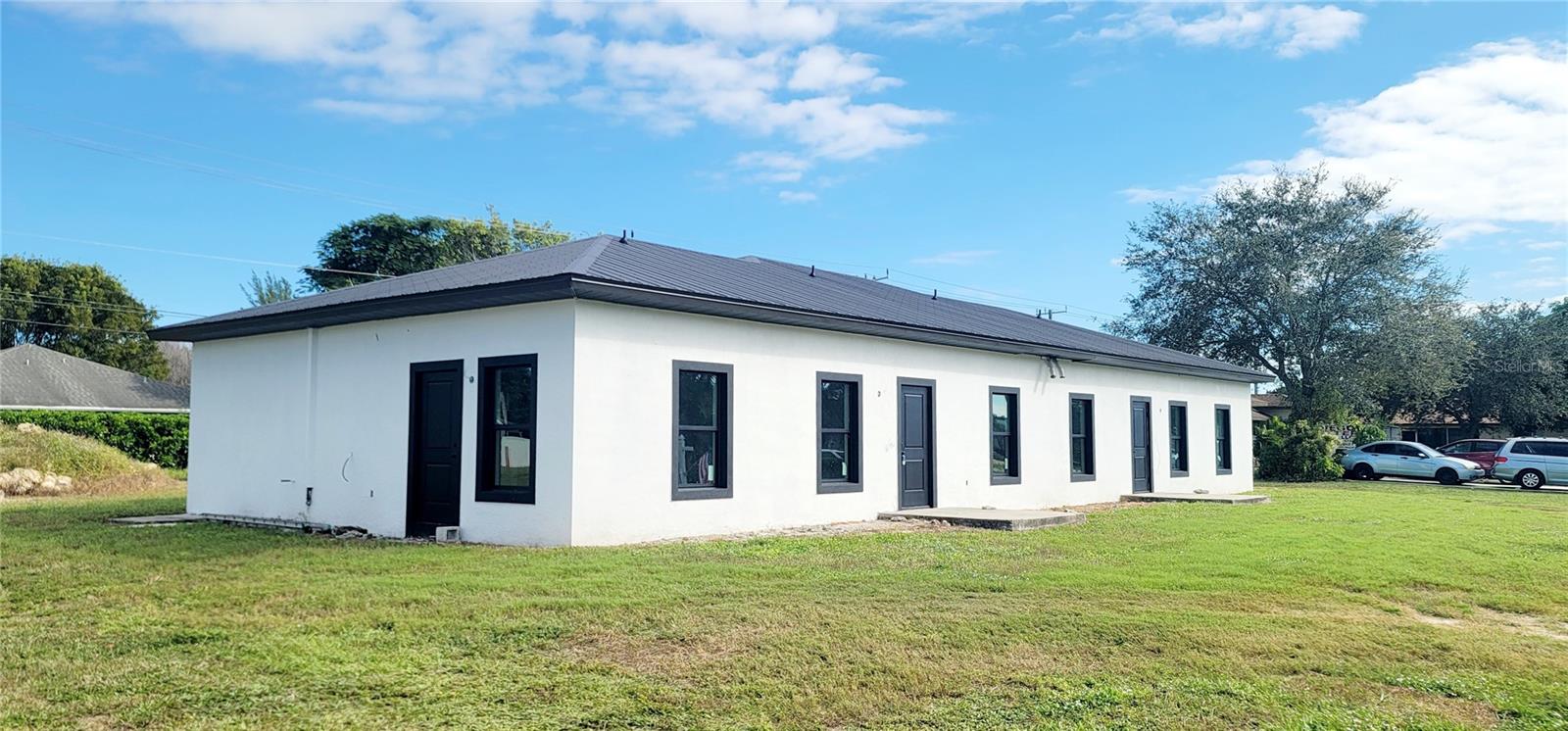 5255 CORONADO PARKWAY