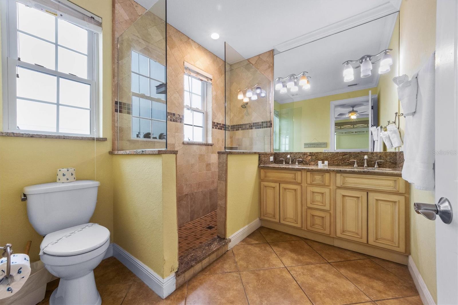 ANNA MARIA PARADISE - Residential