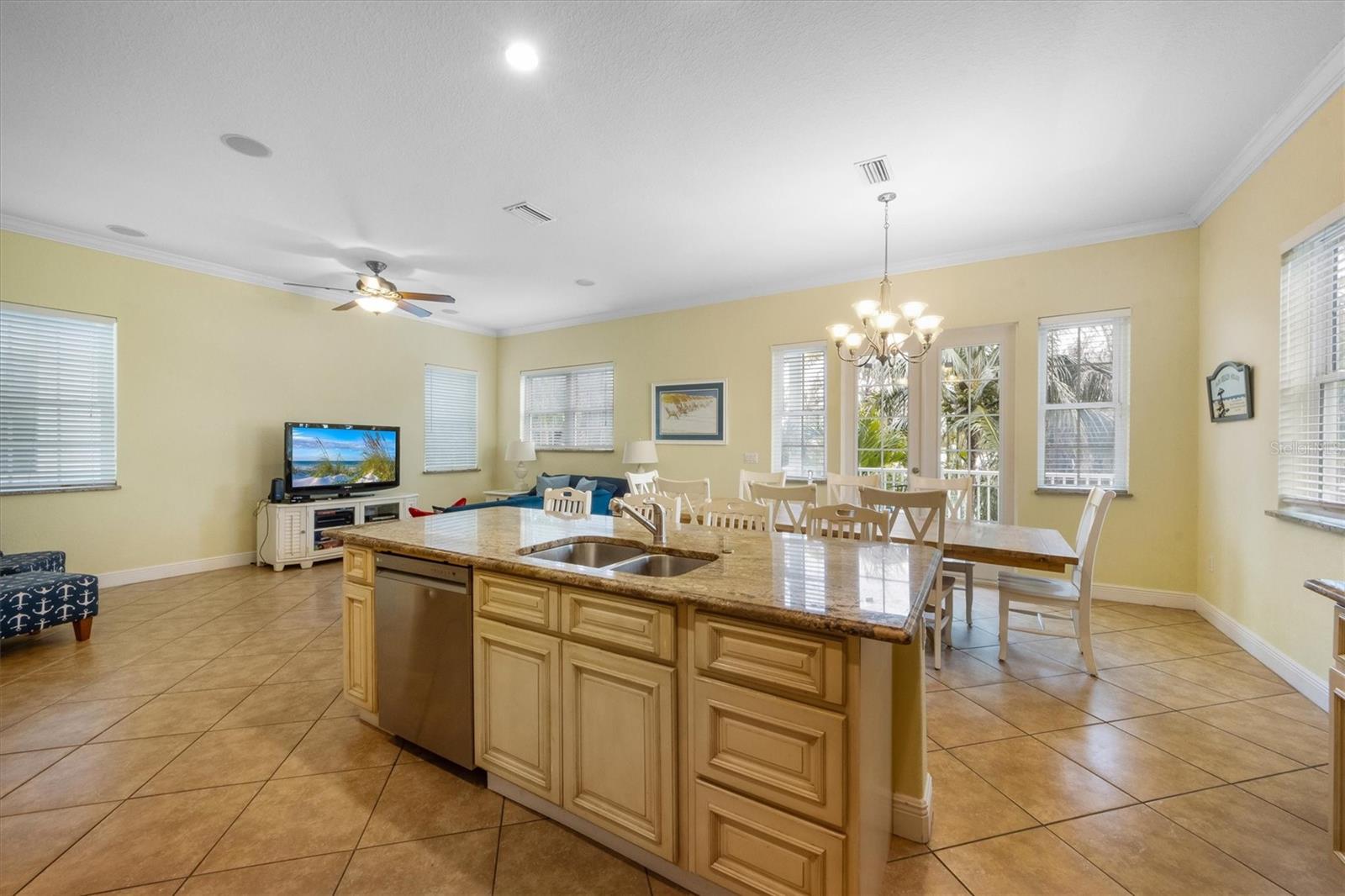 ANNA MARIA PARADISE - Residential