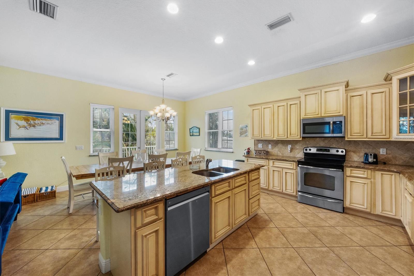 ANNA MARIA PARADISE - Residential