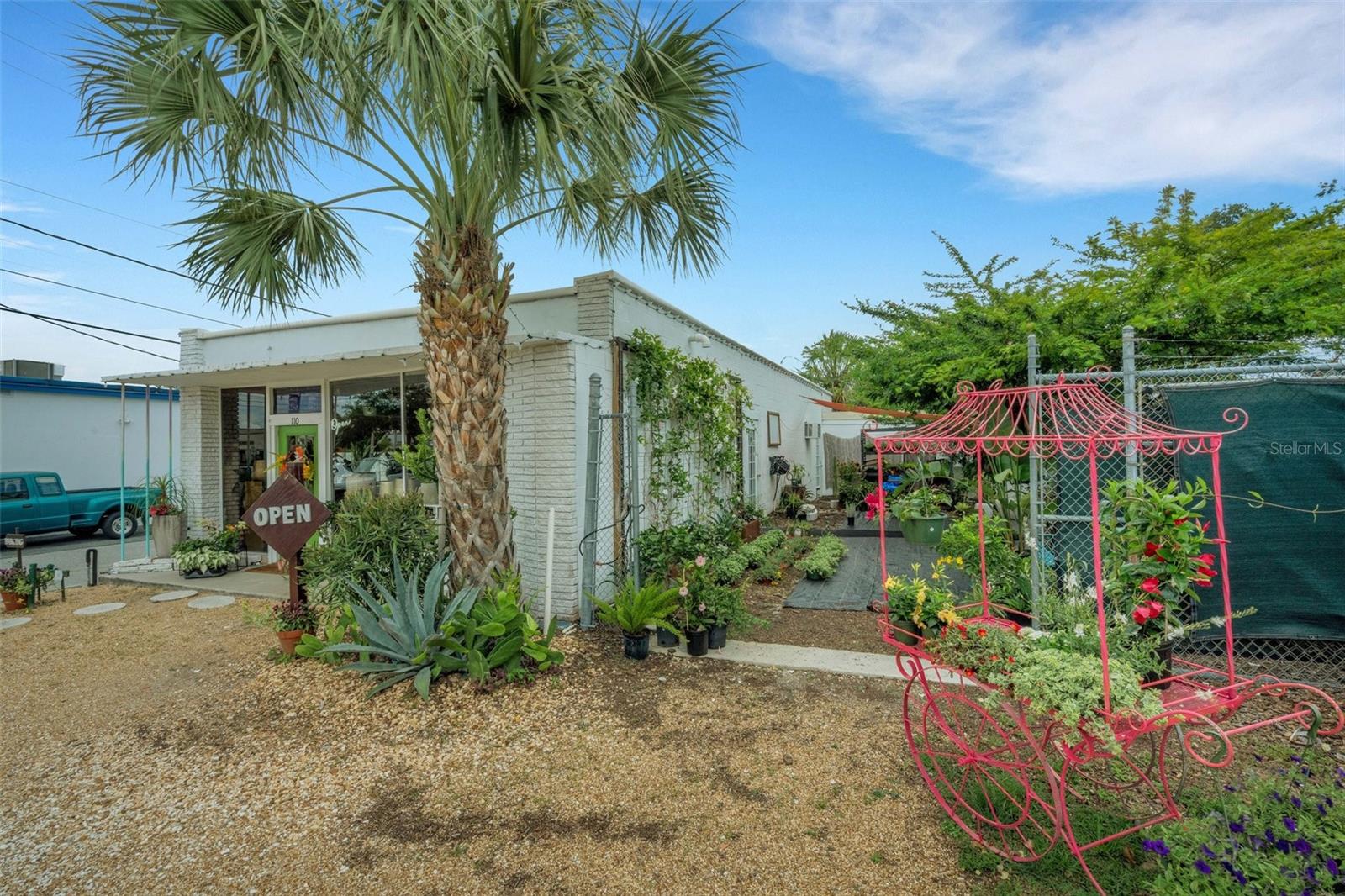 CLEVELAND HEIGHTS - Commercial Sale