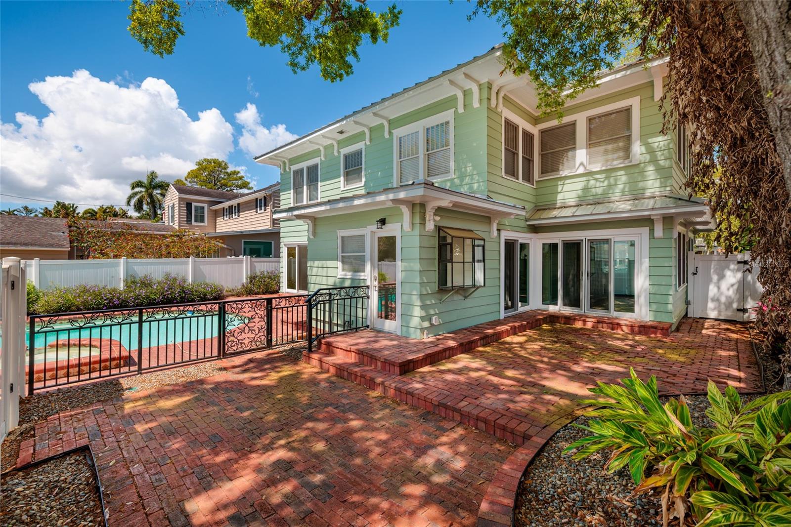 SNELL & HAMLETTS NORTH SHORE ADD - Residential