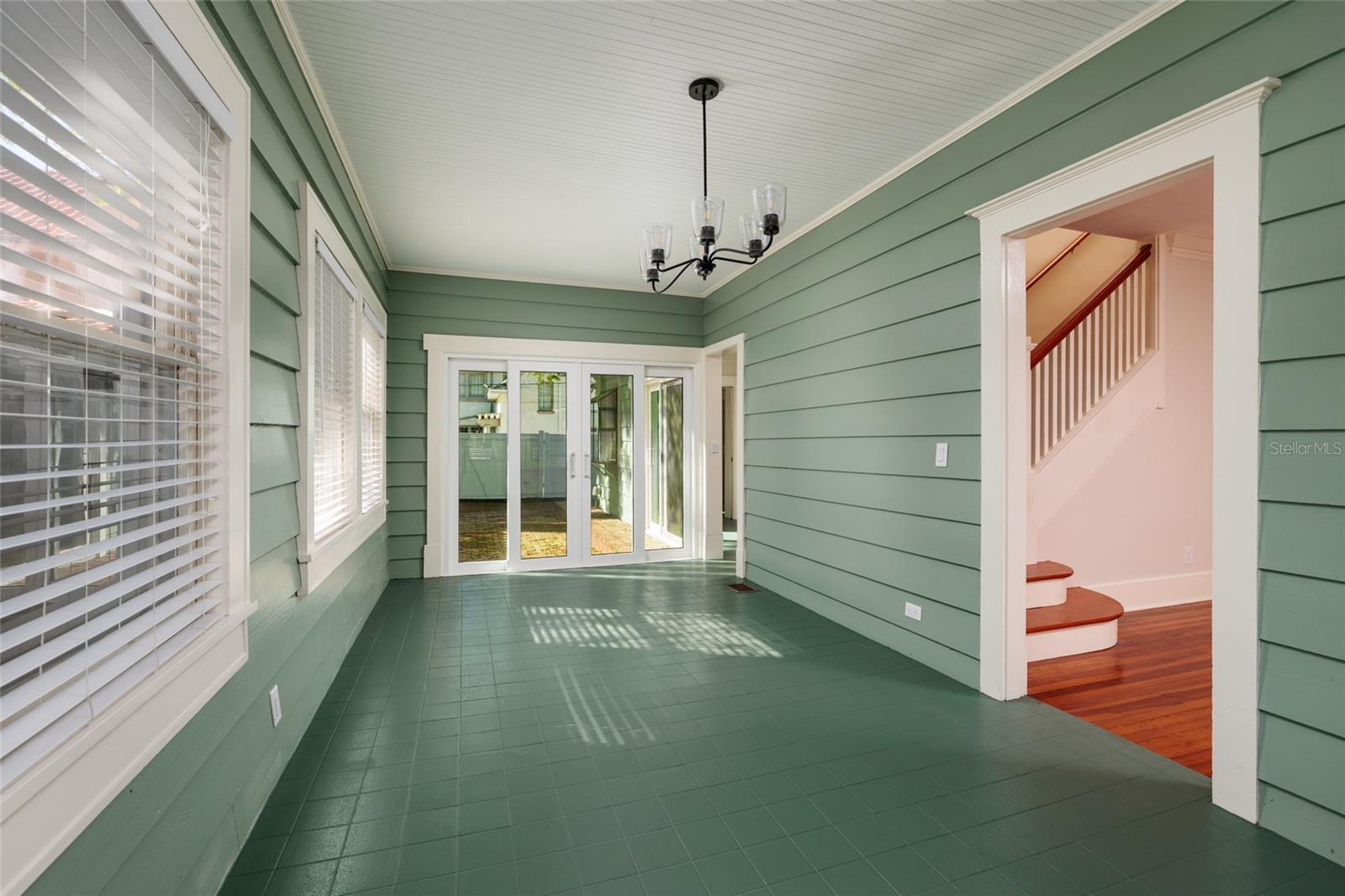 SNELL & HAMLETTS NORTH SHORE ADD - Residential