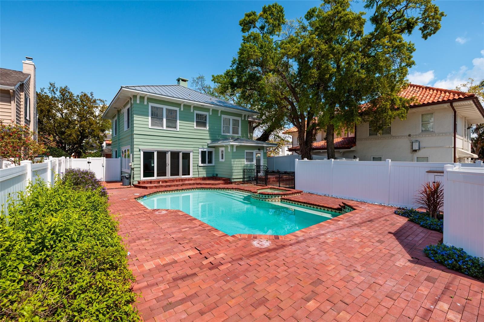 SNELL & HAMLETTS NORTH SHORE ADD - Residential