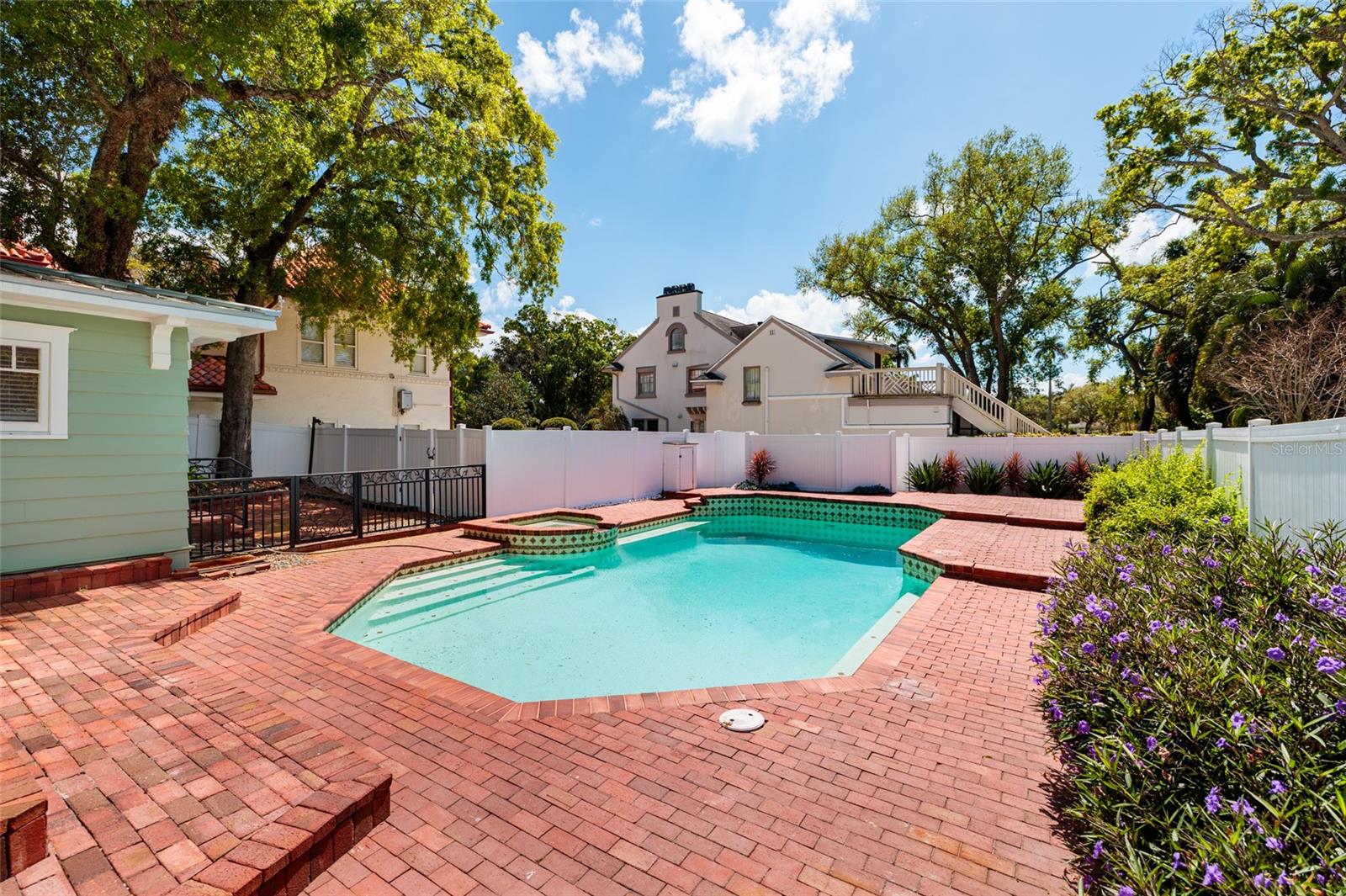 SNELL & HAMLETTS NORTH SHORE ADD - Residential