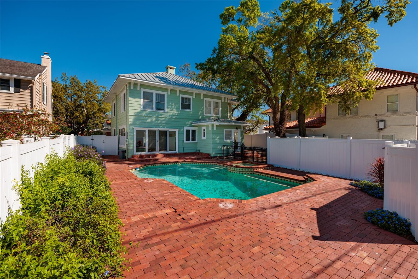 SNELL & HAMLETTS NORTH SHORE ADD - Residential