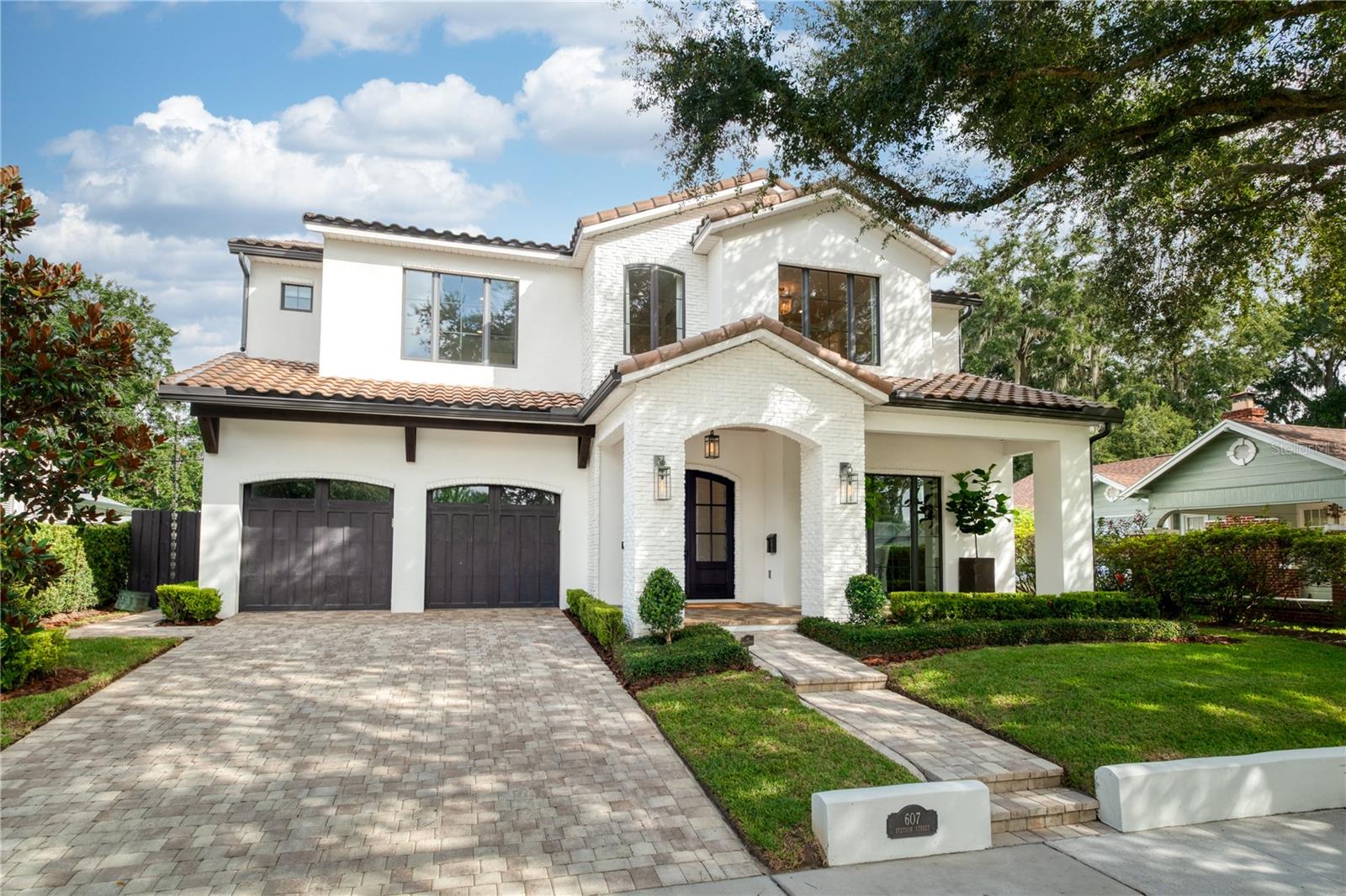 COLLEGE PARK - Residential