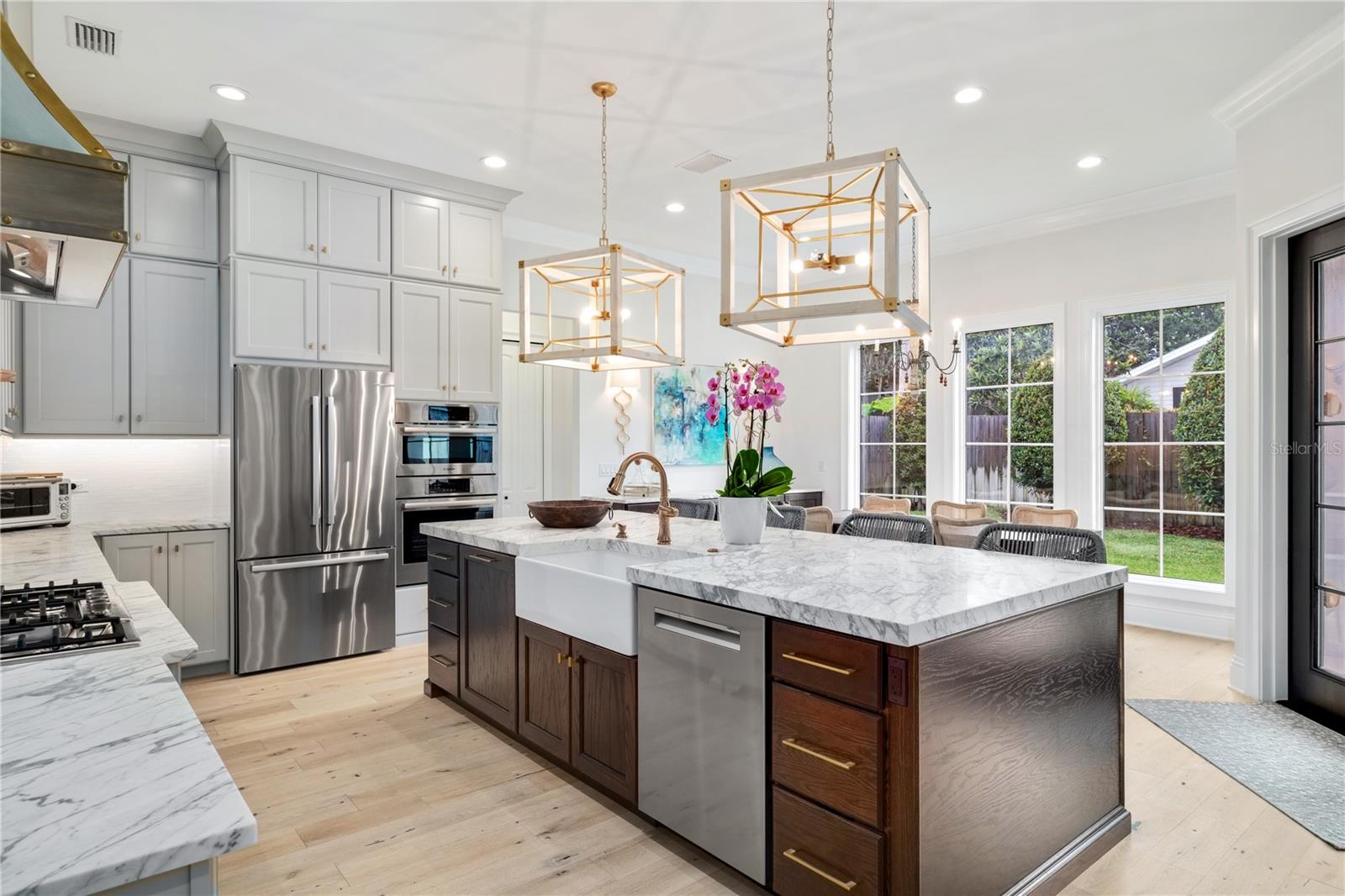 COLLEGE PARK - Residential