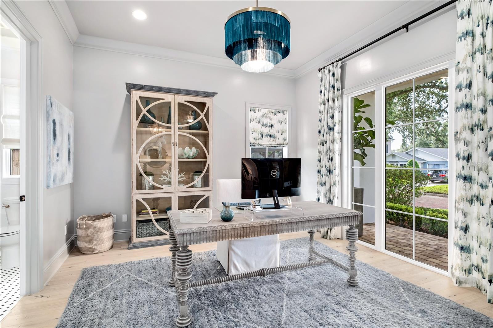 COLLEGE PARK - Residential