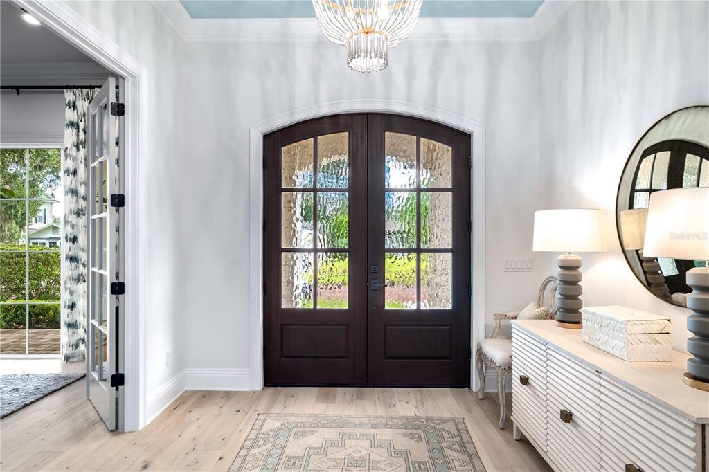 Photo of 607 Stetson Street, Orlando, FL 32804 (MLS # O6351110)