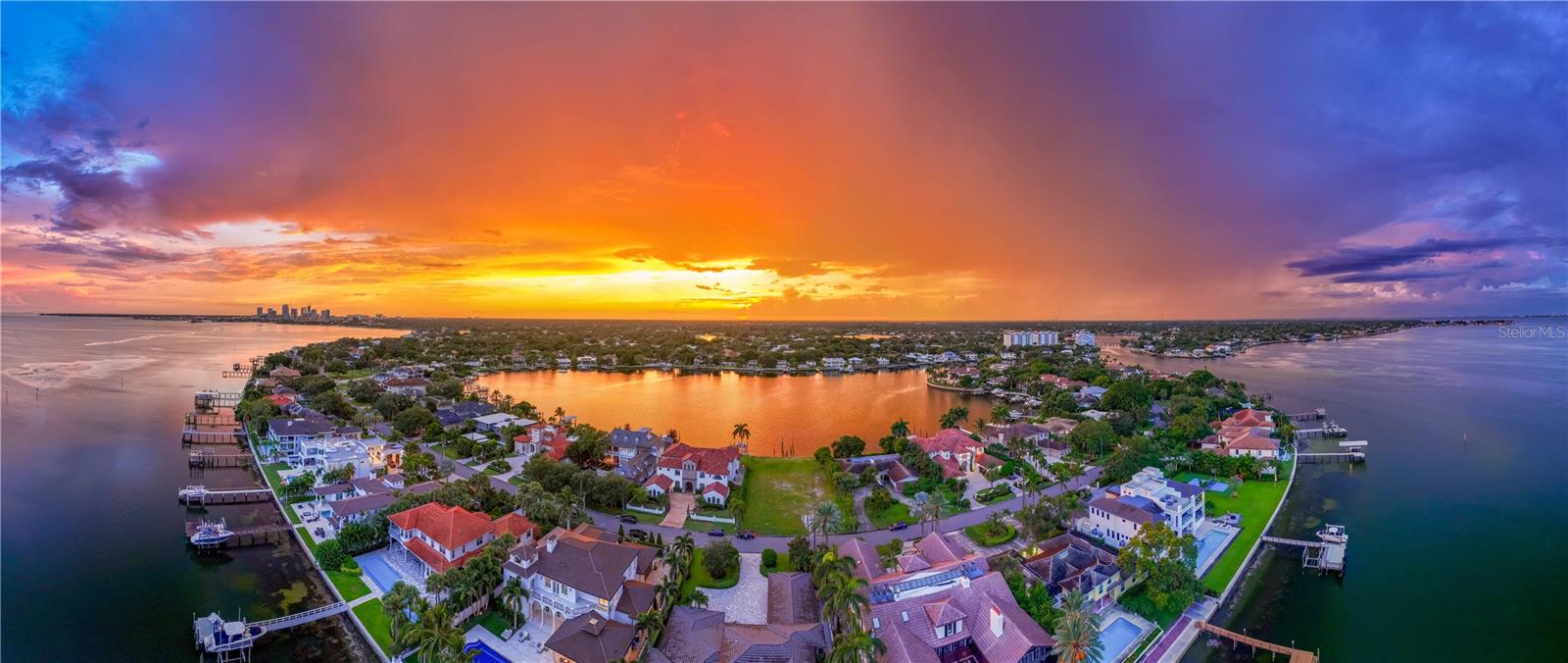 SNELL ISLE BRIGHTWATERS UNIT C BLK 1 - Residential