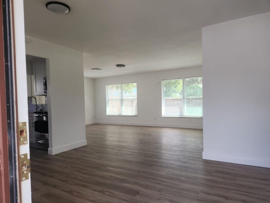 Photo of 2101 La Due Court, Orlando, FL 32811 (MLS # O6354171)