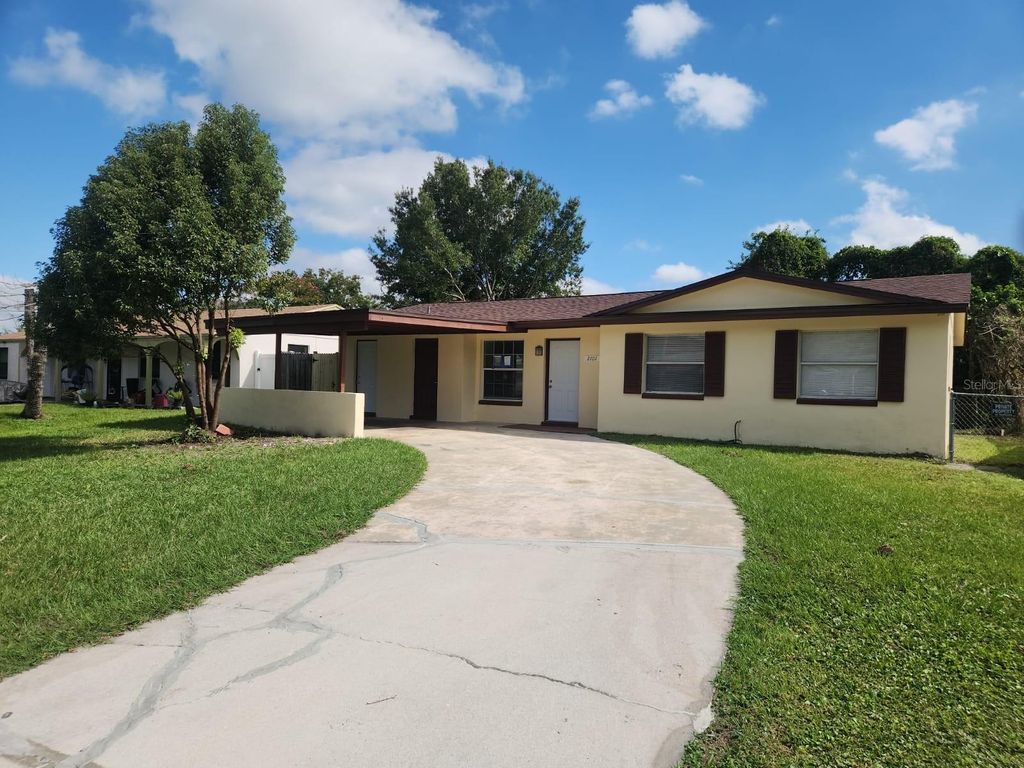 Photo of 2101 La Due Court, Orlando, FL 32811 (MLS # O6354171)