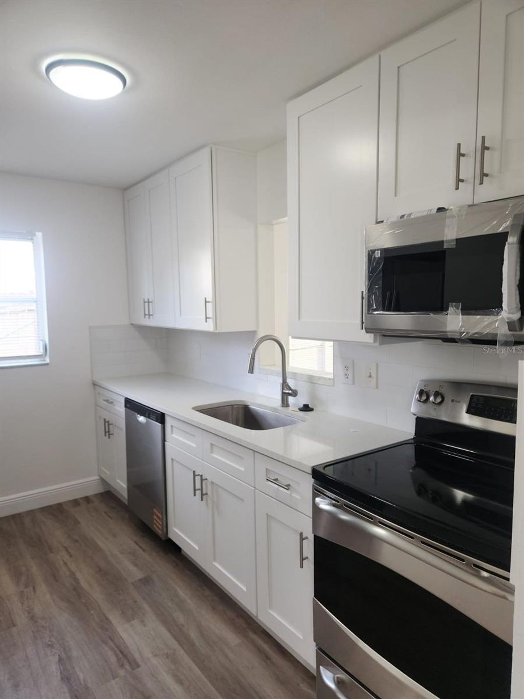 Photo of 2101 La Due Court, Orlando, FL 32811 (MLS # O6354171)