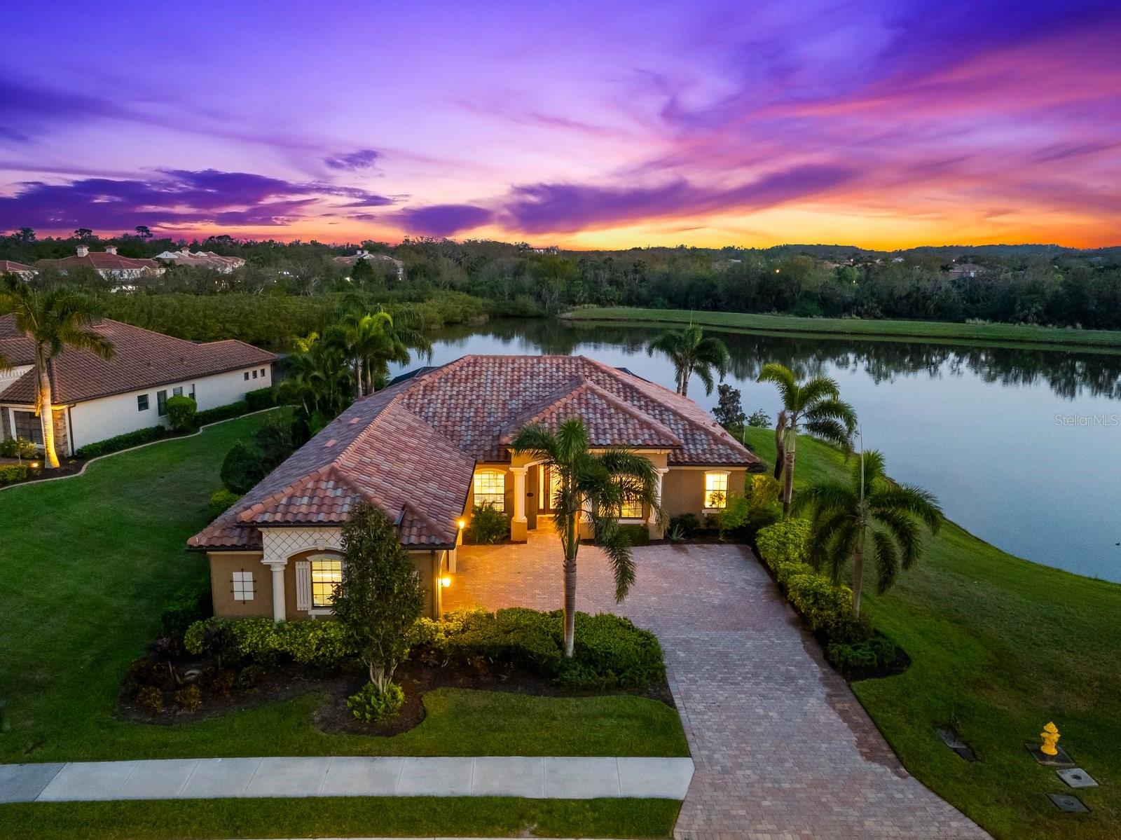 629 RIVER ENCLAVE COURT