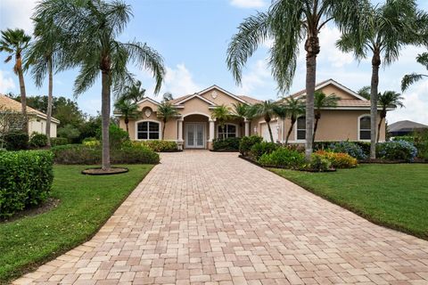 A home in PARRISH