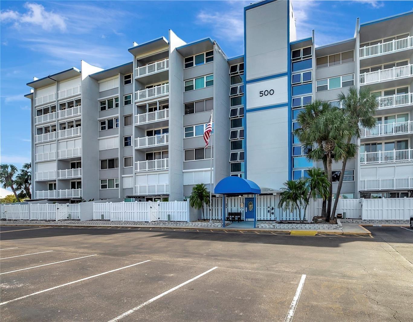 500 TREASURE ISLAND CAUSEWAY 308