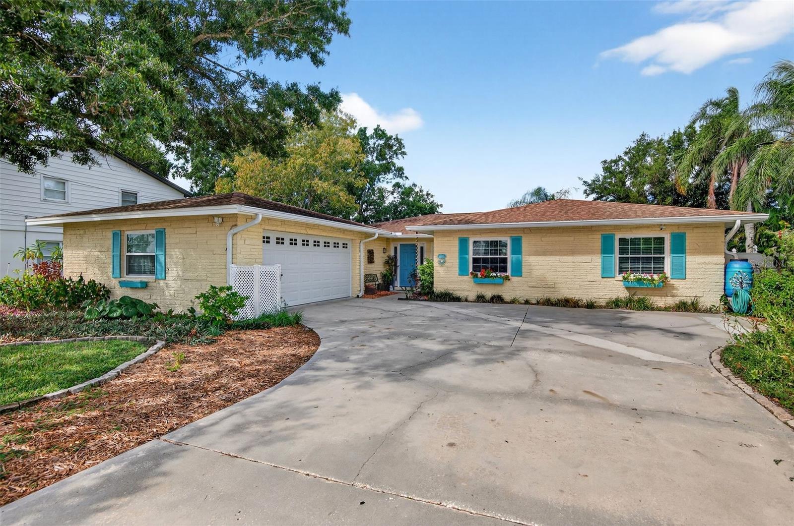 BAY CREST PARK UNIT 12 - Residential
